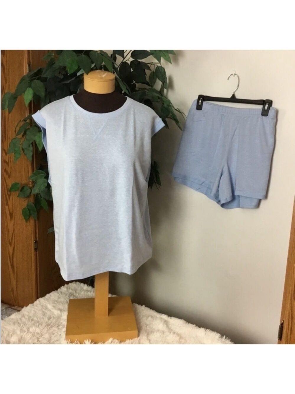 SO 2 piece pajama set Woman’s Juniors XL powder blue marled with white